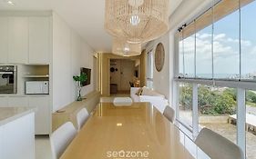 Apartamento c/ Churrasqueira 240m da Praia EHI0401